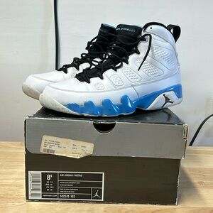Air Jordan 9 Retro Sneakers